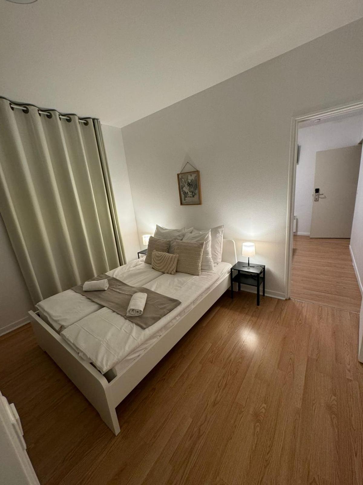 Etoiles De Mantes Hotel Exterior photo